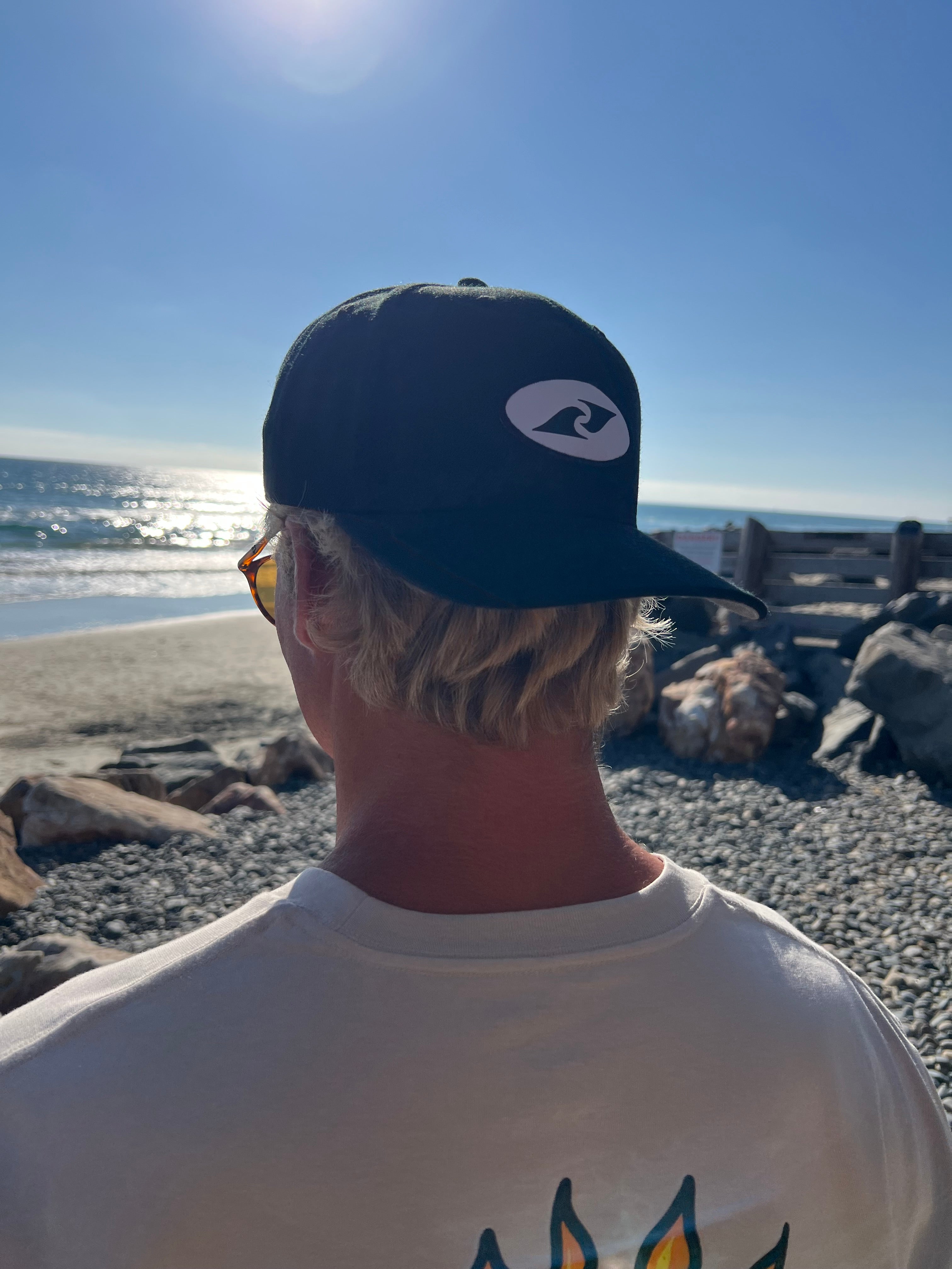 Logo Hat